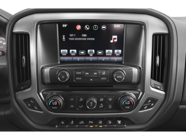 2017 GMC Sierra 3500 HD Crew Cab Long Box 4-Wheel Drive Denali