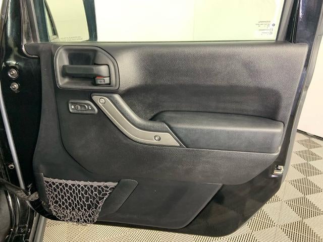 2015 Jeep Wrangler 4WD 2dr Willys Wheeler