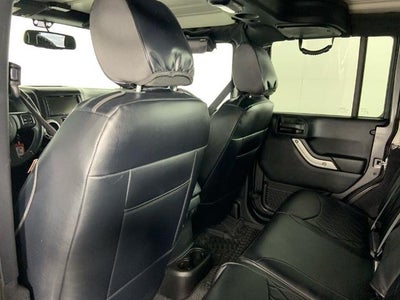 2016 Jeep Wrangler Unlimited 4WD 4dr Sahara