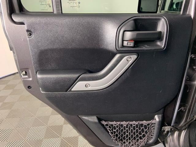 2016 Jeep Wrangler Unlimited 4WD 4dr Sahara