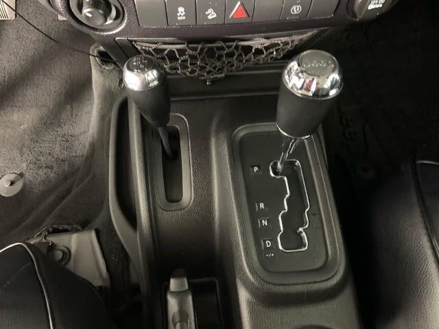 2016 Jeep Wrangler Unlimited 4WD 4dr Sahara