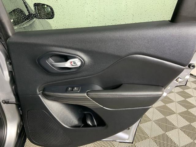 2016 Jeep Cherokee 4WD 4dr Limited