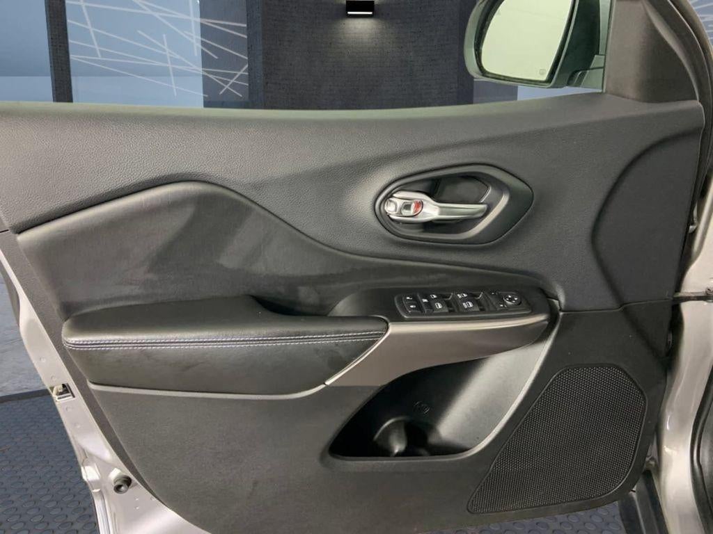 2019 Jeep Cherokee Latitude Plus 4x4