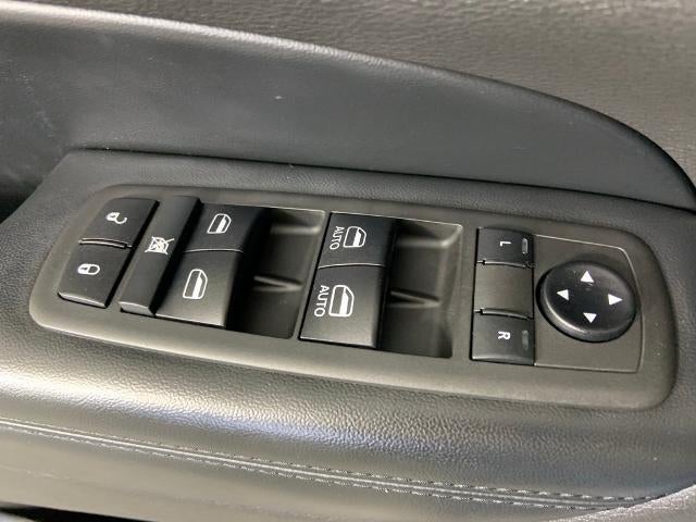 2021 Jeep Grand Cherokee Laredo X 4x4