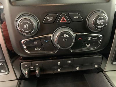 2016 RAM 1500 4WD Crew Cab 5.7 Ft Box Sport