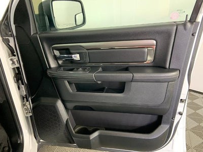 2016 RAM 1500 4WD Crew Cab 5.7 Ft Box Sport