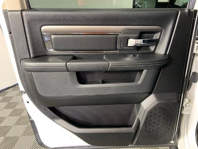 2016 RAM 1500 4WD Crew Cab 5.7 Ft Box Sport