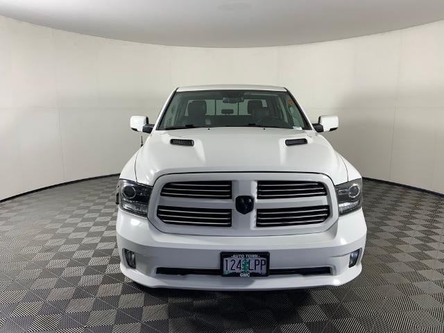 2016 RAM 1500 4WD Crew Cab 5.7 Ft Box Sport
