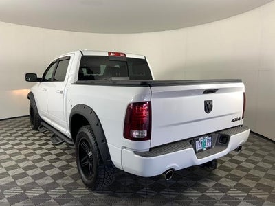 2016 RAM 1500 4WD Crew Cab 5.7 Ft Box Sport