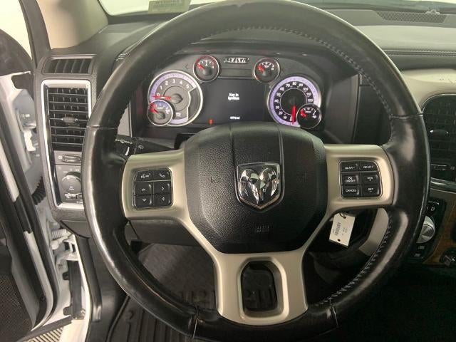 2019 RAM 1500 Classic Laramie 4x4 Crew Cab 5'7" Box