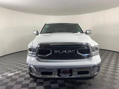 2019 RAM 1500 Classic Laramie 4x4 Crew Cab 5'7" Box
