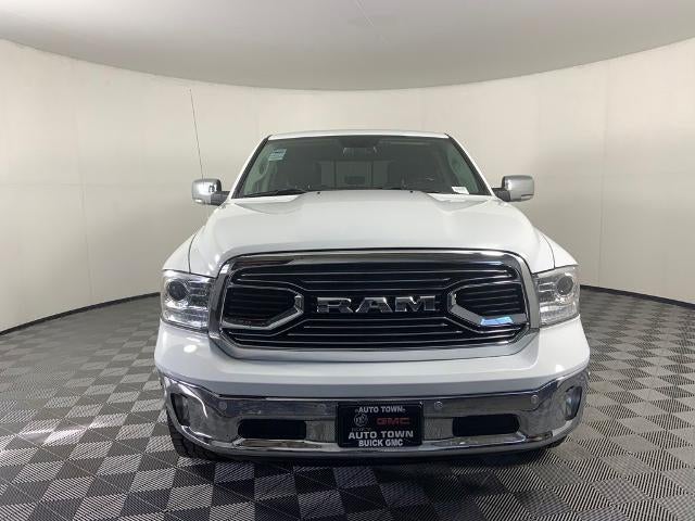 2019 RAM 1500 Classic Laramie 4x4 Crew Cab 5'7" Box