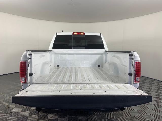 2019 RAM 1500 Classic Laramie 4x4 Crew Cab 5'7" Box