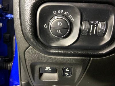 2019 RAM 1500 Big Horn/Lone Star 4x4 Crew Cab 5'7" Box