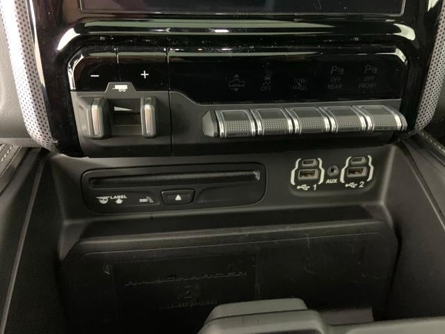 2019 RAM 1500 Limited 4x4 Crew Cab 5'7" Box