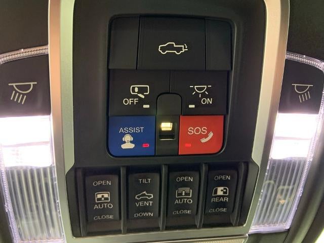 2019 RAM 1500 Limited 4x4 Crew Cab 5'7" Box