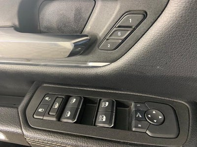 2025 RAM 1500 Laramie 4x4 Crew Cab 5'7" Box