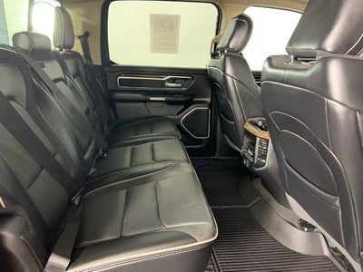 2020 RAM 1500 Laramie 4x4 Crew Cab 5'7" Box