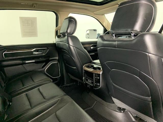 2020 RAM 1500 Laramie 4x4 Crew Cab 5'7" Box