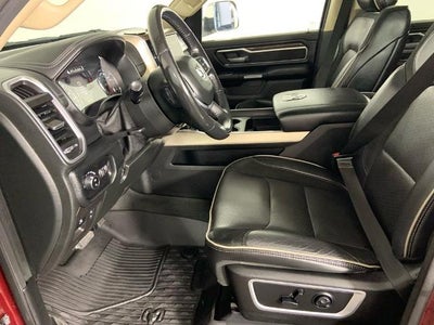 2020 RAM 1500 Laramie 4x4 Crew Cab 5'7" Box