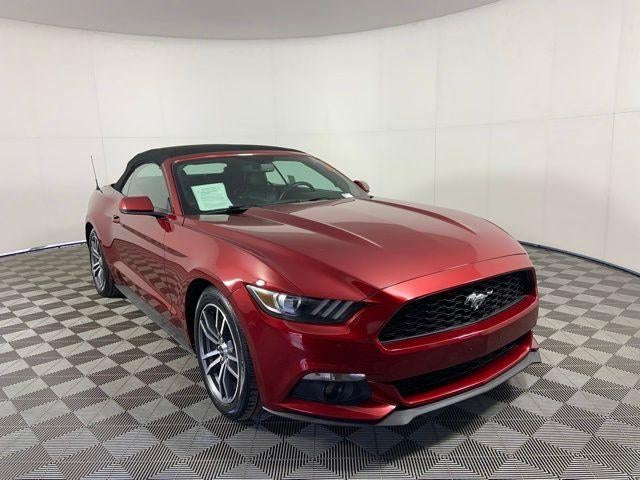 2015 Ford Mustang EcoBoost Convertible Premium's photo