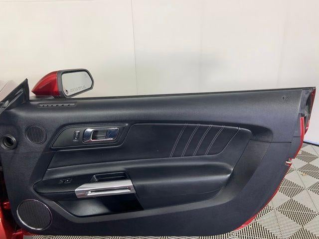 2015 Ford Mustang 2dr Conv EcoBoost Premium