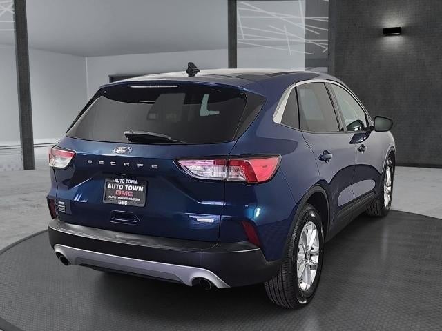 2020 Ford Escape SE FWD