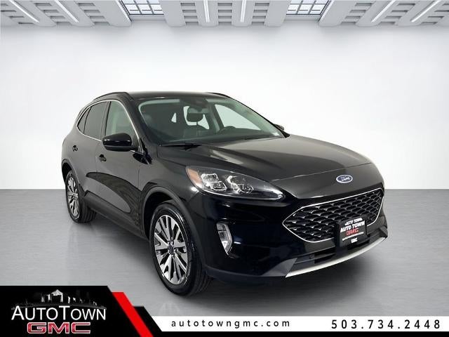 2022 Ford Escape Titanium AWD