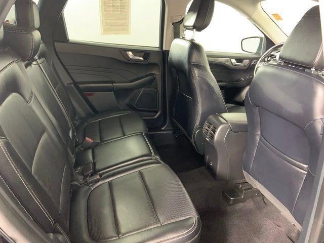 2022 Ford Escape Titanium AWD