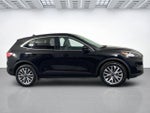 2022 Ford Escape Titanium AWD