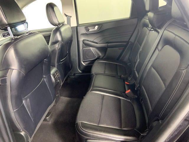 2022 Ford Escape Titanium AWD