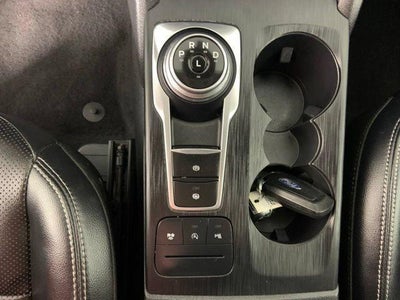 2022 Ford Escape Titanium AWD