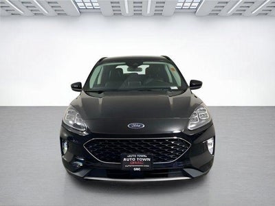 2022 Ford Escape Titanium AWD