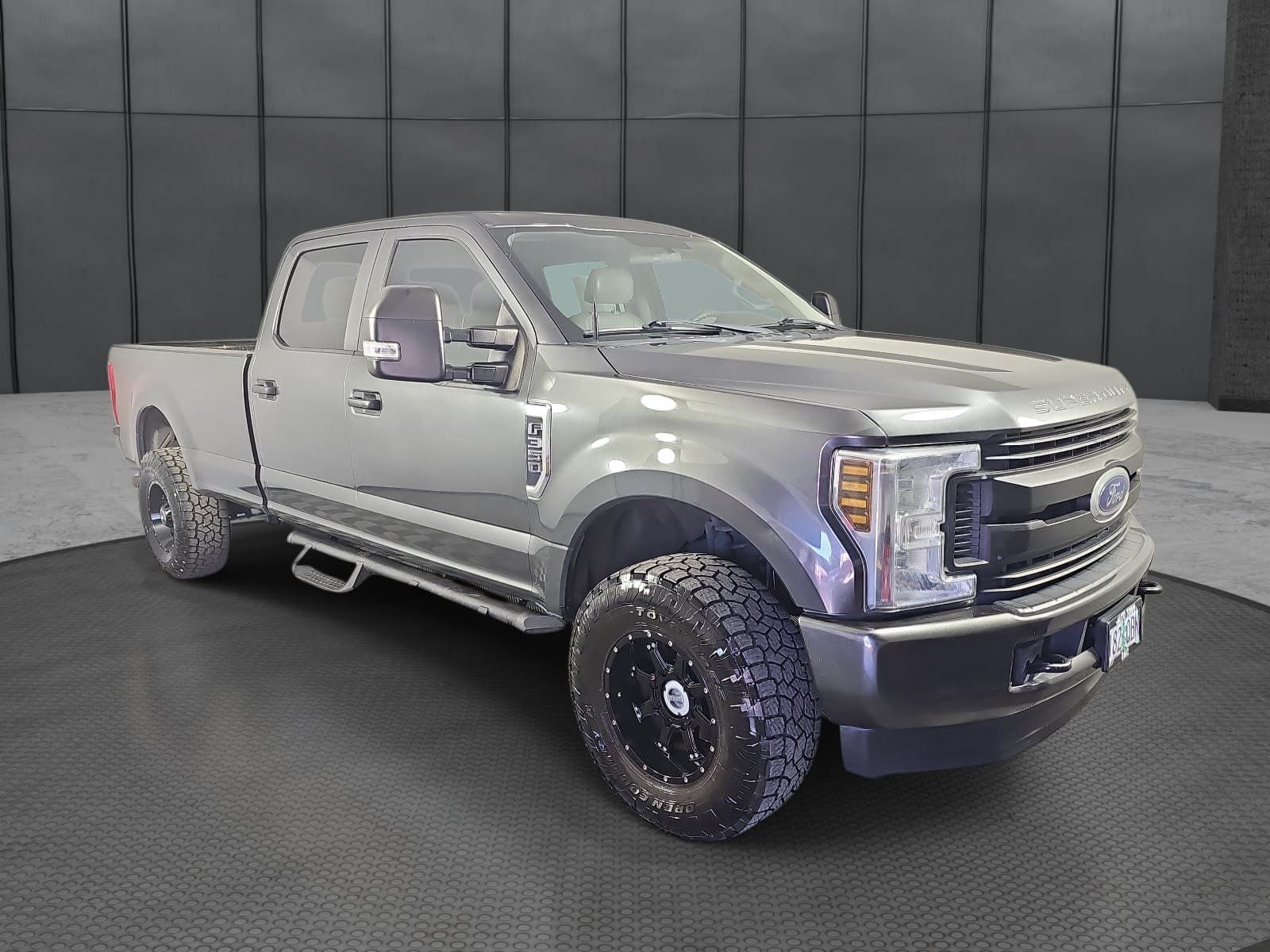 2018 Ford F-350 XL 4WD Crew Cab 6.75' Box