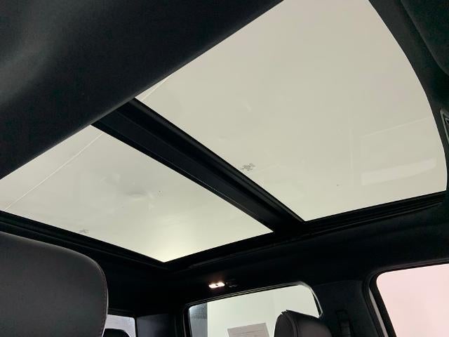 2022 Ford F-350 Platinum 4WD Crew Cab 6.75' Box