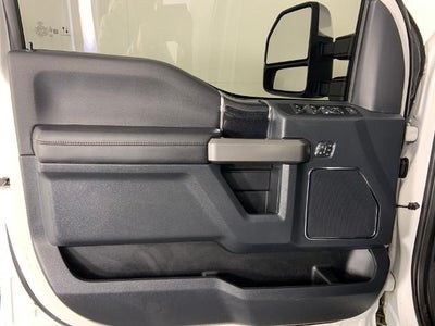 2022 Ford F-350 Platinum 4WD Crew Cab 6.75' Box