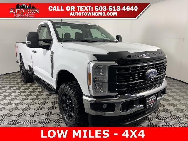2024 Ford F-250 XL 4WD Reg Cab 8' Box