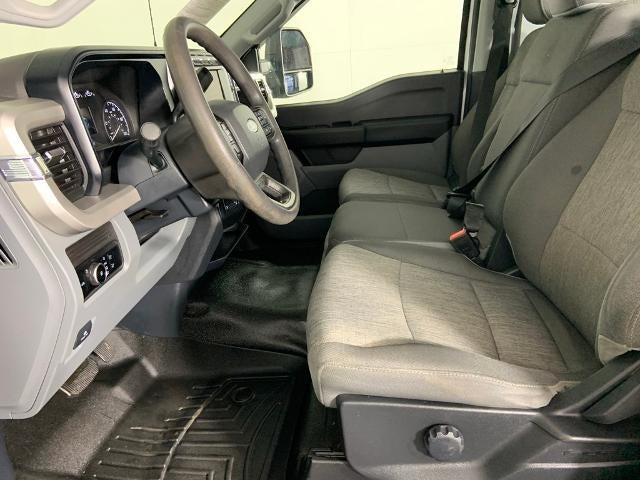 2024 Ford F-250 XL 4WD Reg Cab 8' Box