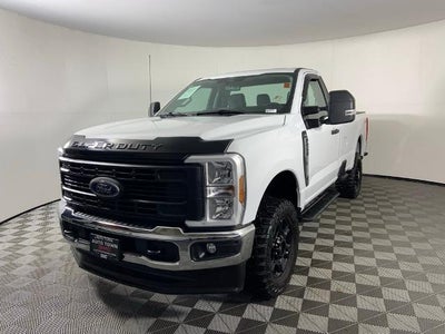 2024 Ford F-250 XL 4WD Reg Cab 8' Box