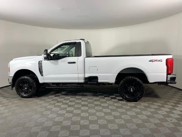 2024 Ford F-250 XL 4WD Reg Cab 8' Box