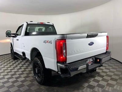 2024 Ford F-250 XL 4WD Reg Cab 8' Box