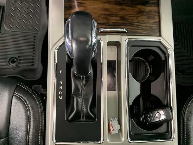 2020 Ford F-150 LARIAT 4WD SuperCrew 5.5' Box