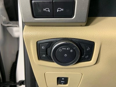 2015 Ford F-150 4WD SuperCrew 5-1/2 Ft Box Lariat