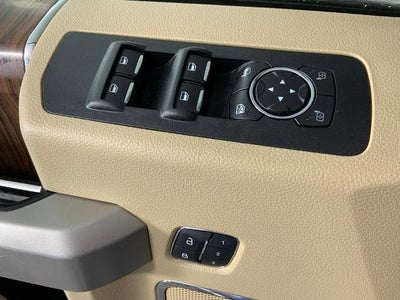 2015 Ford F-150 4WD SuperCrew 5-1/2 Ft Box Lariat