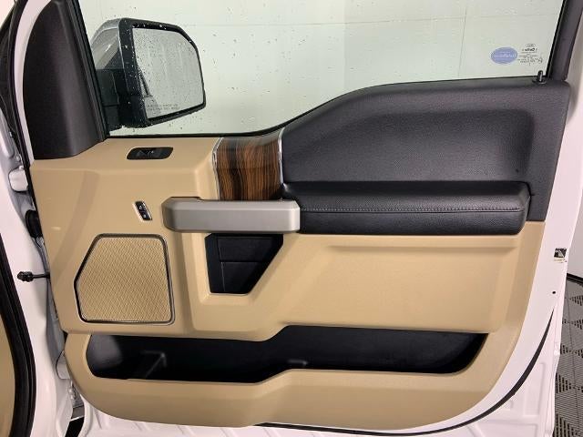 2015 Ford F-150 4WD SuperCrew 5-1/2 Ft Box Lariat