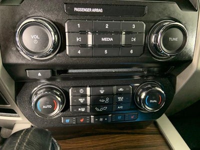 2016 Ford F-150 4WD SuperCrew 5-1/2 Ft Box Lariat