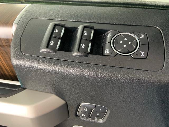 2016 Ford F-150 4WD SuperCrew 5-1/2 Ft Box Lariat