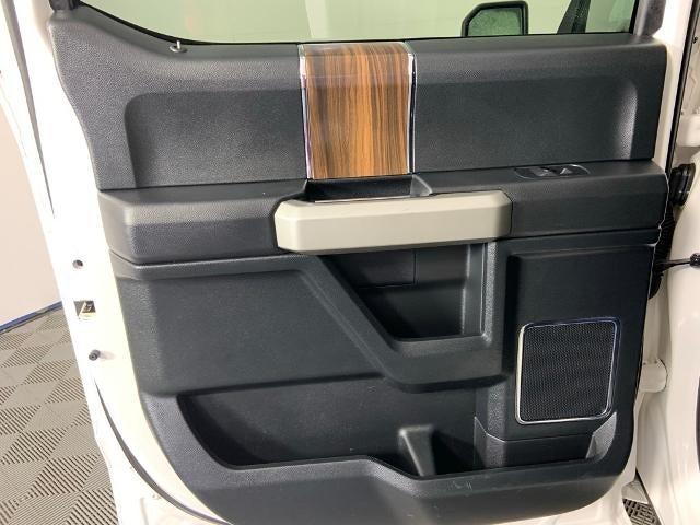 2016 Ford F-150 4WD SuperCrew 5-1/2 Ft Box Lariat