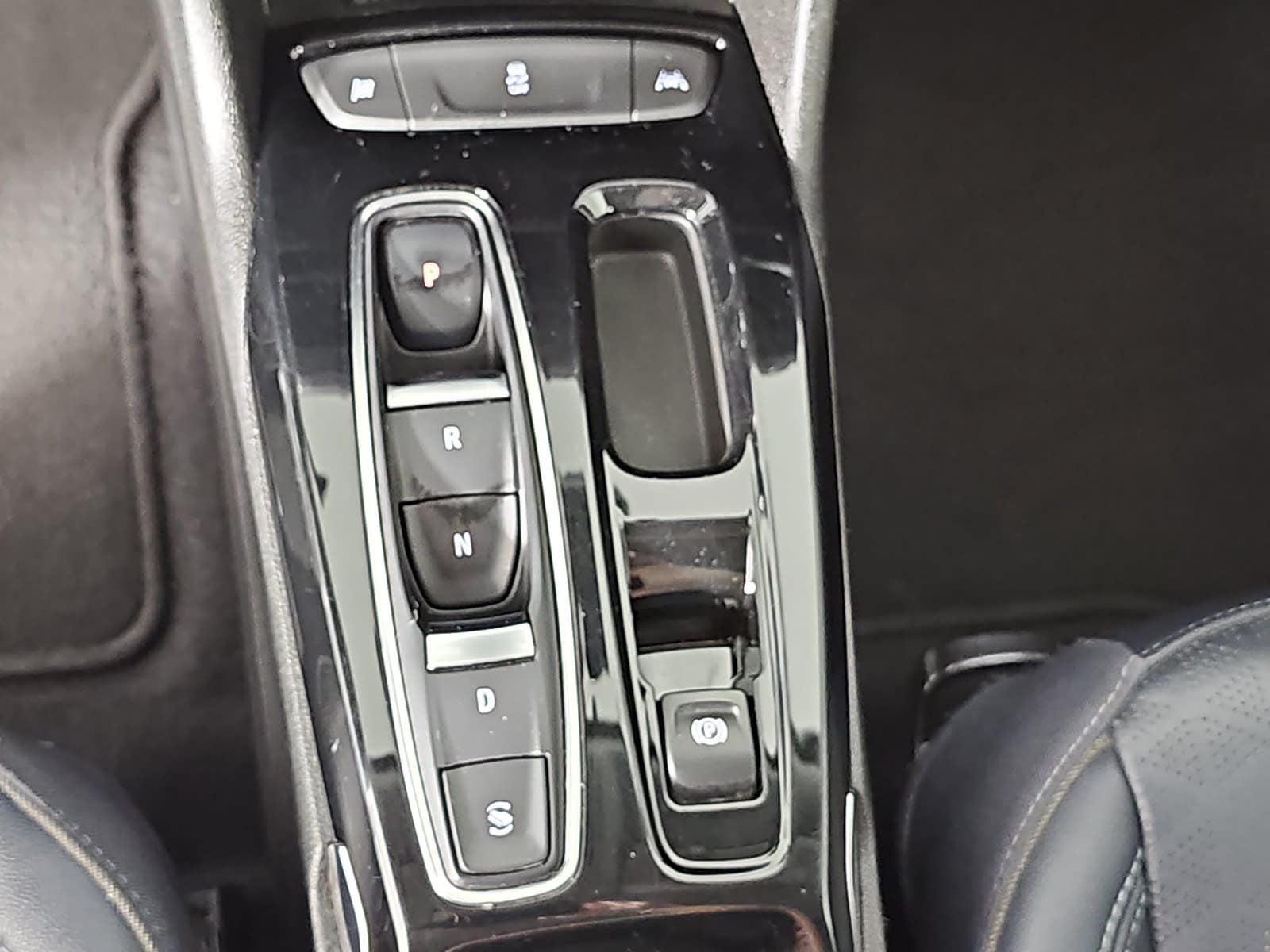 2023 Chevrolet Bolt EUV FWD 4dr LT