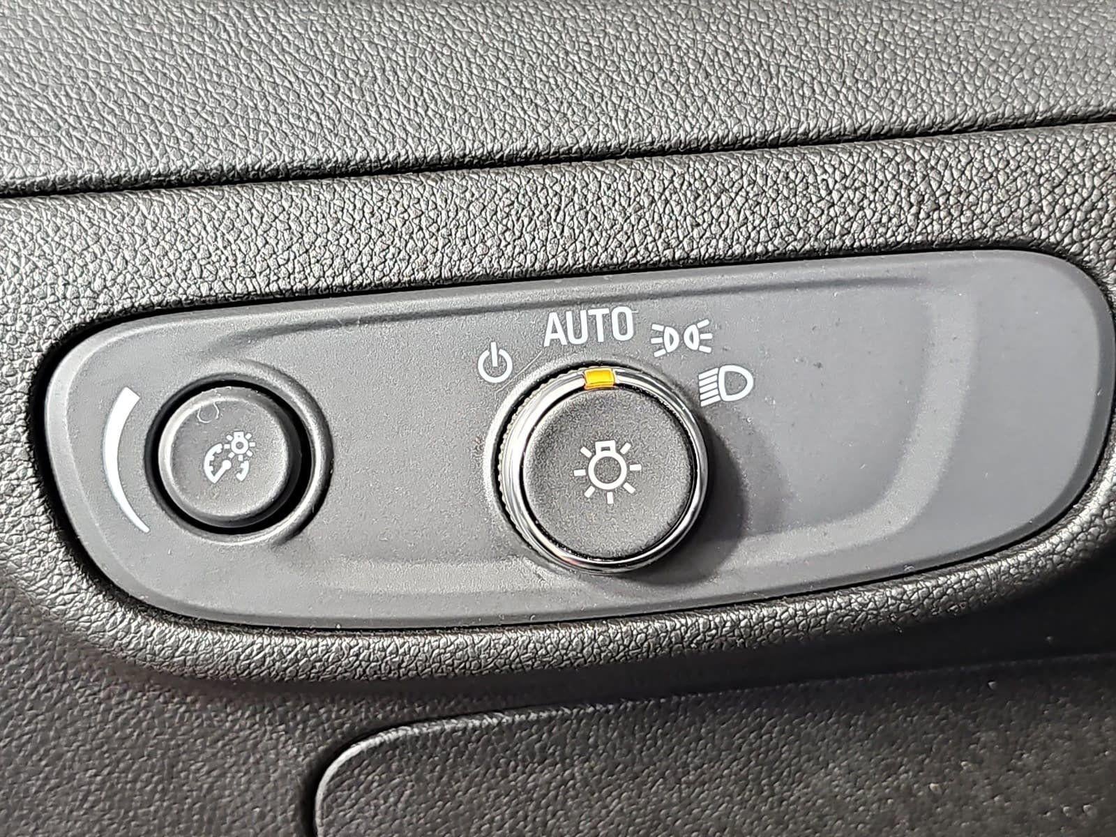 2023 Chevrolet Bolt EUV FWD 4dr LT